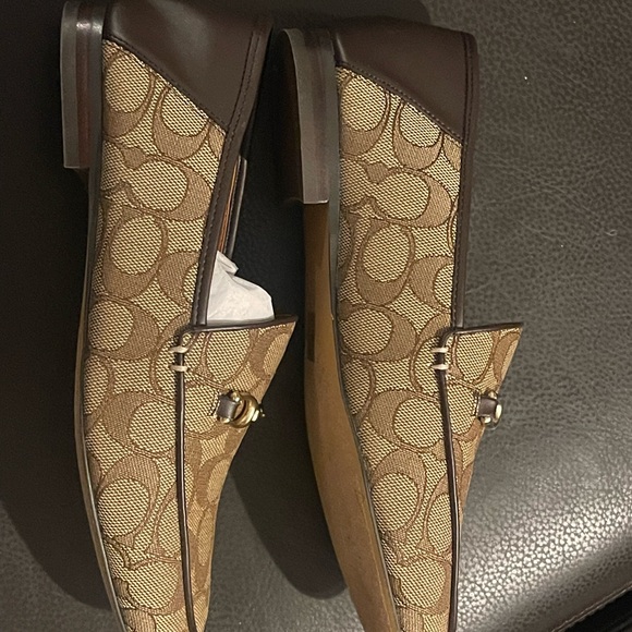New Women’s Coach Haley Signature Jacquard Loafer, Size 7.5 - Picture 3 of 6